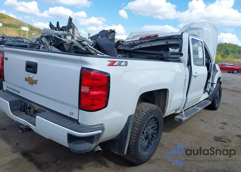 2018 Chevrolet Silverado 1500 2Lt from USA, damaged, VIN 3GCUKREC0JG572010